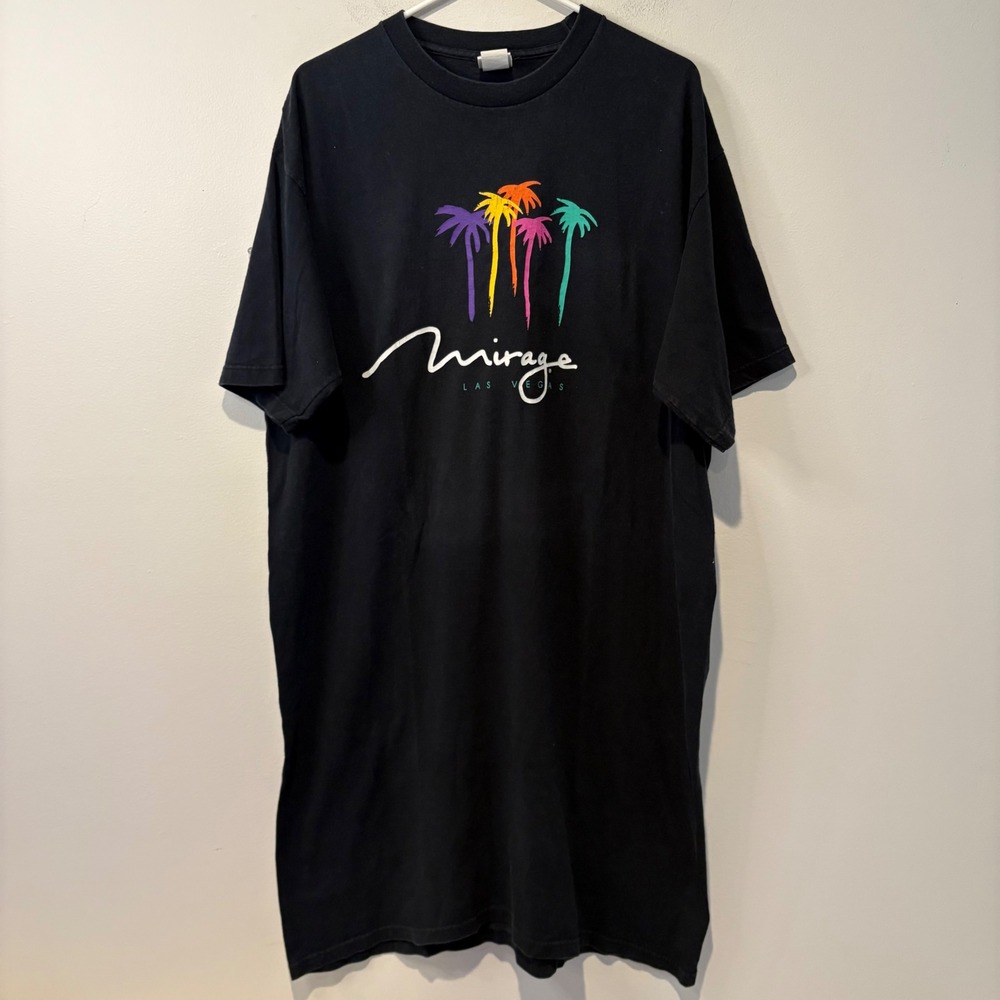 Vtg Mirage Colored Palm Trees Las Vegas Nightshirt Tshirt One Size‎ 100% Cotton